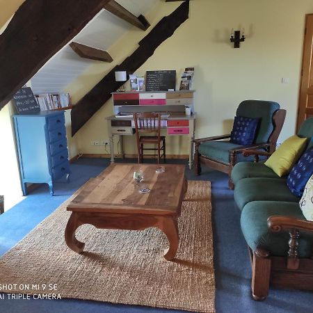Gite Le Grenier Aux Portes De Broceliande Apartment Réminiac Екстериор снимка